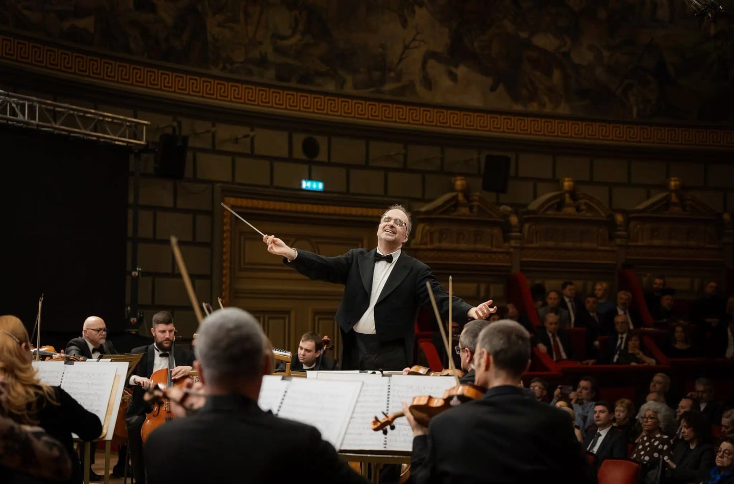 Concert photo: Sofia Philharmonic & Nayden Todorov visiting Bucharest (03.03.2025)