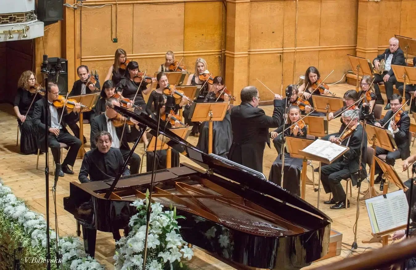 Concert photo: In Memoriam of Christian Takoff under the baton of Nayden Todorov (04.11.2018)