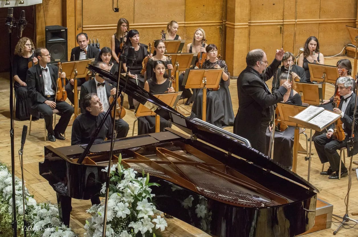 Concert photo: In Memoriam of Christian Takoff under the baton of Nayden Todorov (04.11.2018)
