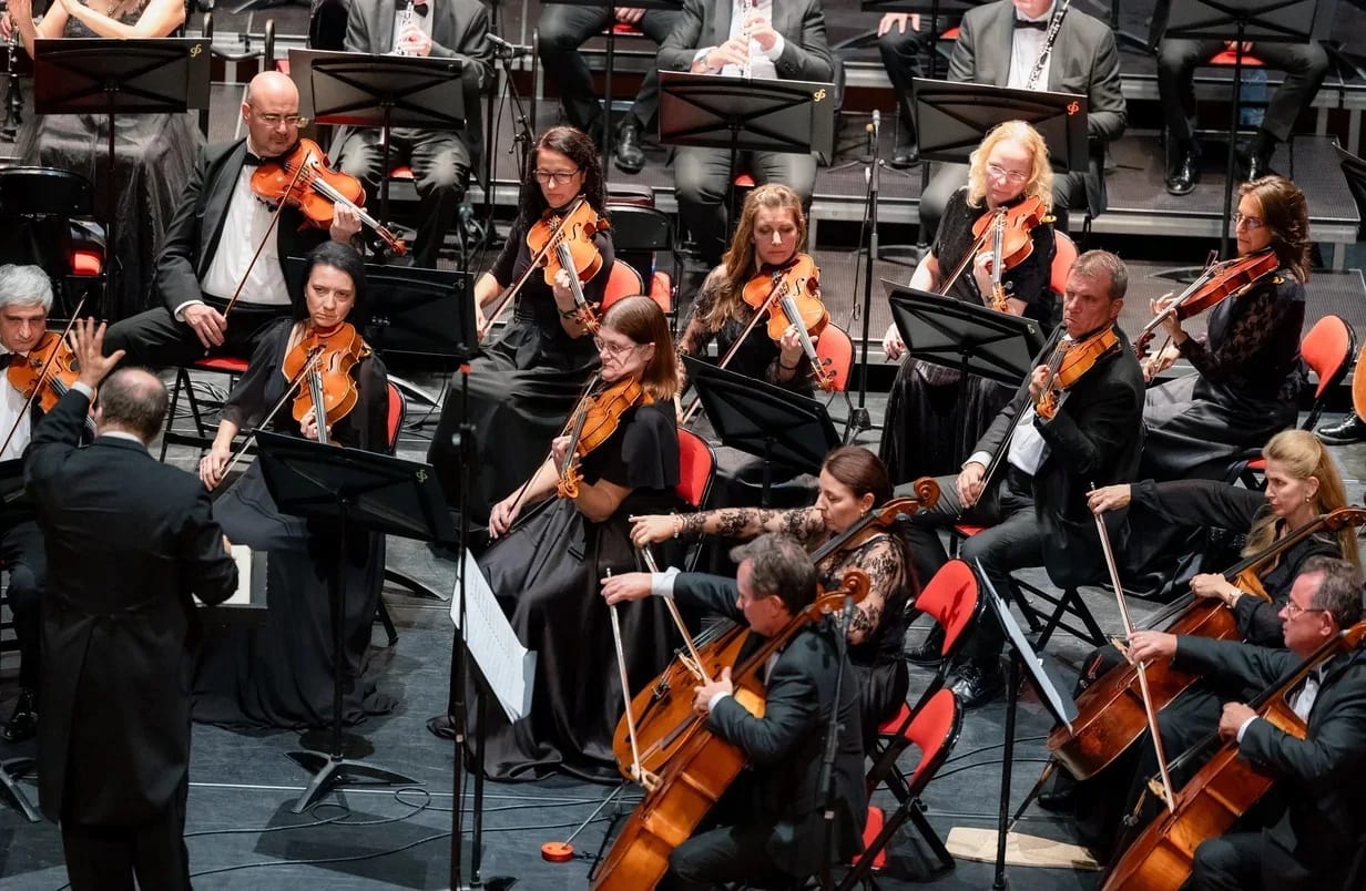 Concert photo: Sofia Philharmonic & Nayden Todorov visiting Terneuzen (05.10.2024)