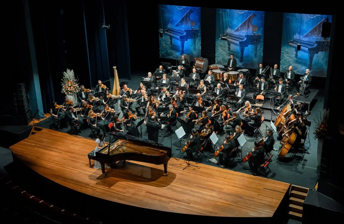 Concert photo: Sofia Philharmonic & Nayden Todorov visiting Terneuzen (05.10.2024)
