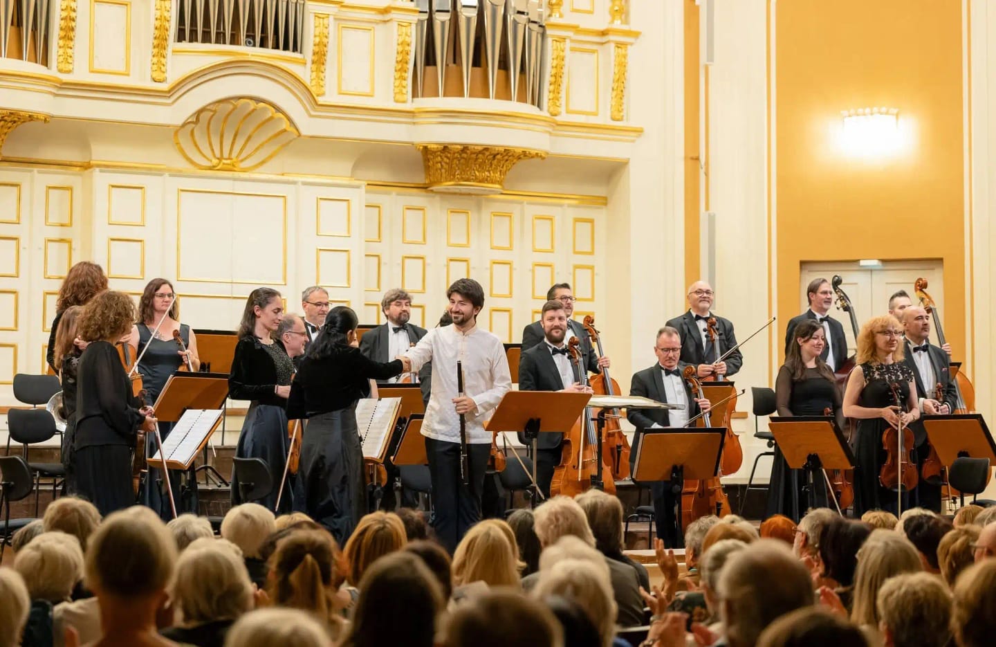 Снимка от концерт: Софийската филхармония и Найден Тодоров гостуват в Залцбург (07.06.2026)