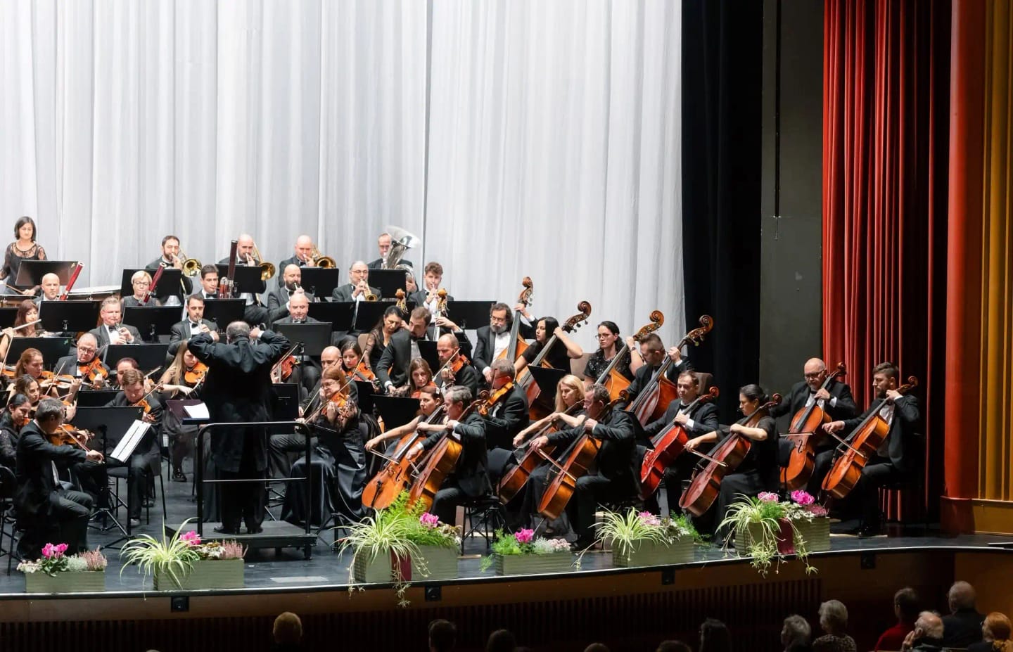 Concert photo: Sofia Philharmonic & Nayden Todorov visiting Viersen (07.11.2023)