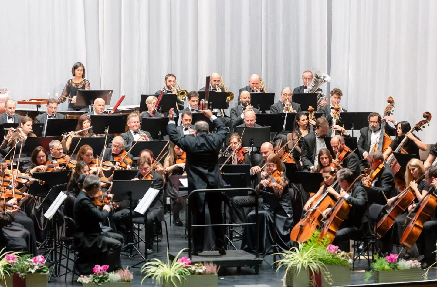 Concert photo: Sofia Philharmonic & Nayden Todorov visiting Viersen (07.11.2023)