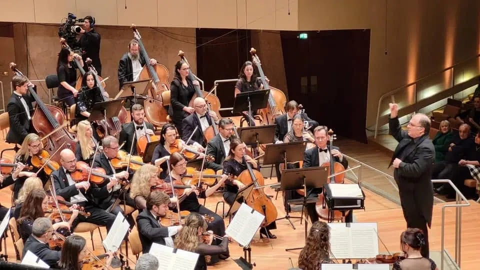Concert photo: Sofia Philharmonic & Nayden Todorov visiting The Grand Hall at Berlin Philharmonic (12.12.2022)