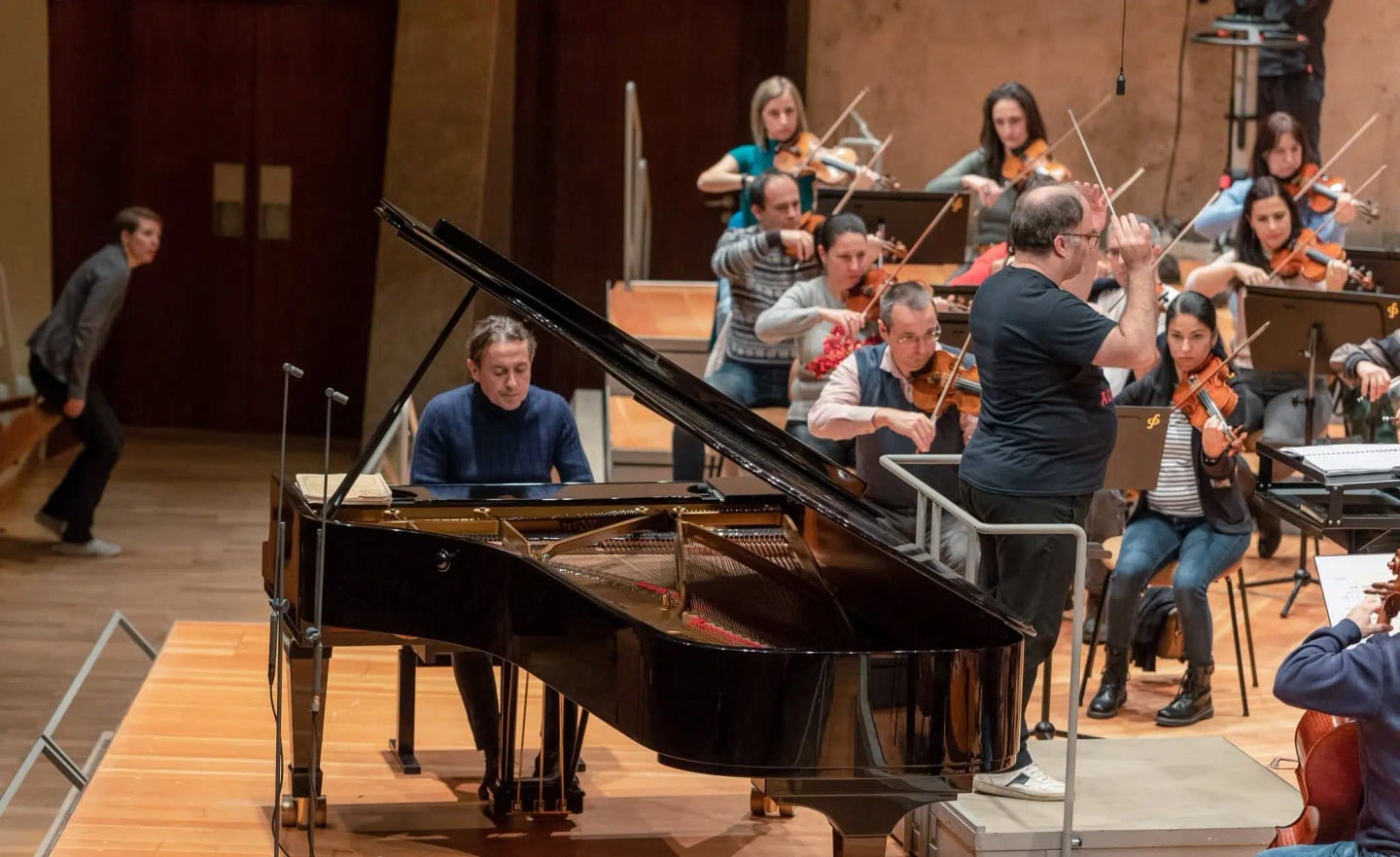 Concert photo: Sofia Philharmonic & Nayden Todorov visiting The Grand Hall at Berlin Philharmonic (12.12.2022)