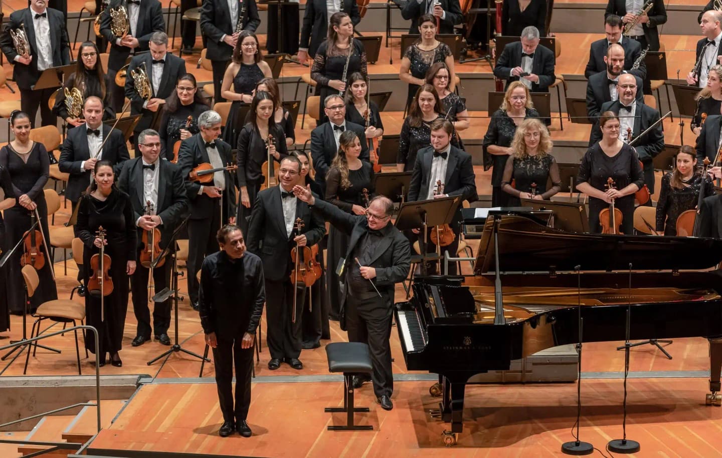 Concert photo: Sofia Philharmonic & Nayden Todorov visiting The Grand Hall at Berlin Philharmonic (12.12.2022)