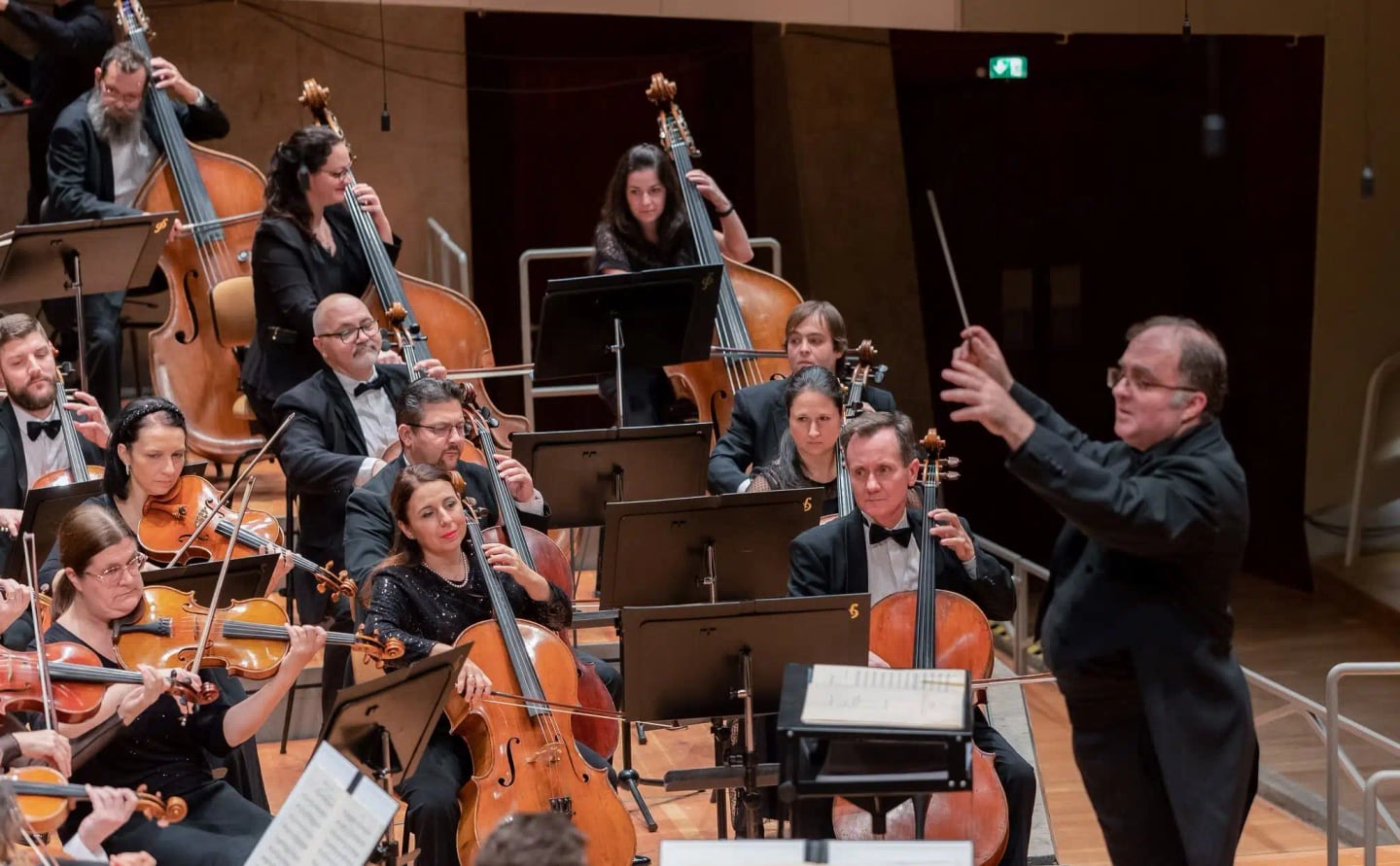 Concert photo: Sofia Philharmonic & Nayden Todorov visiting The Grand Hall at Berlin Philharmonic (12.12.2022)