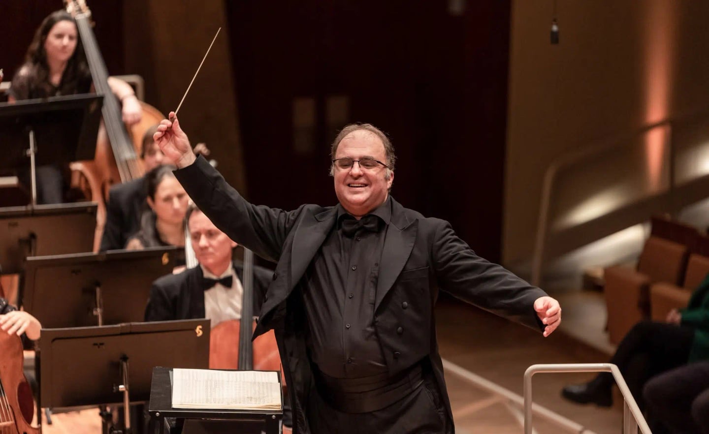 Concert photo: Sofia Philharmonic & Nayden Todorov visiting The Grand Hall at Berlin Philharmonic (12.12.2022)