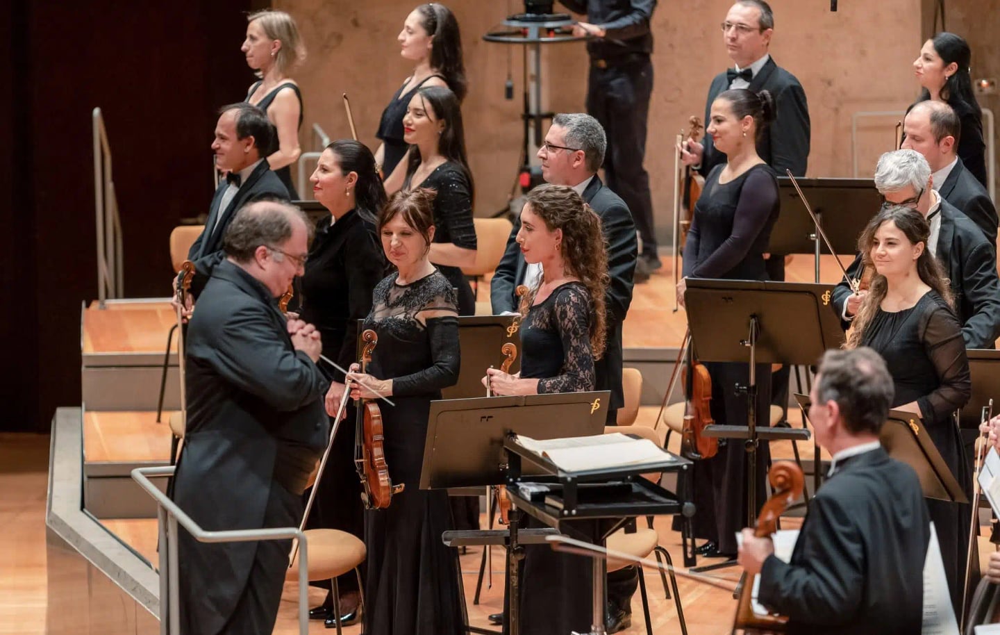 Concert photo: Sofia Philharmonic & Nayden Todorov visiting The Grand Hall at Berlin Philharmonic (12.12.2022)