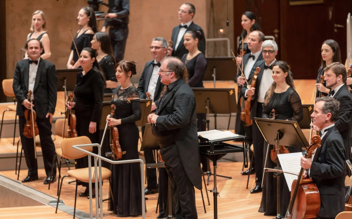 Concert photo: Sofia Philharmonic & Nayden Todorov visiting The Grand Hall at Berlin Philharmonic (12.12.2022)