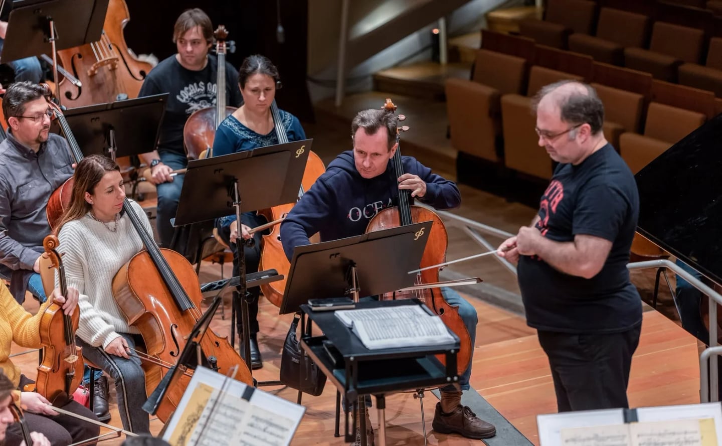 Concert photo: Sofia Philharmonic & Nayden Todorov visiting The Grand Hall at Berlin Philharmonic (12.12.2022)