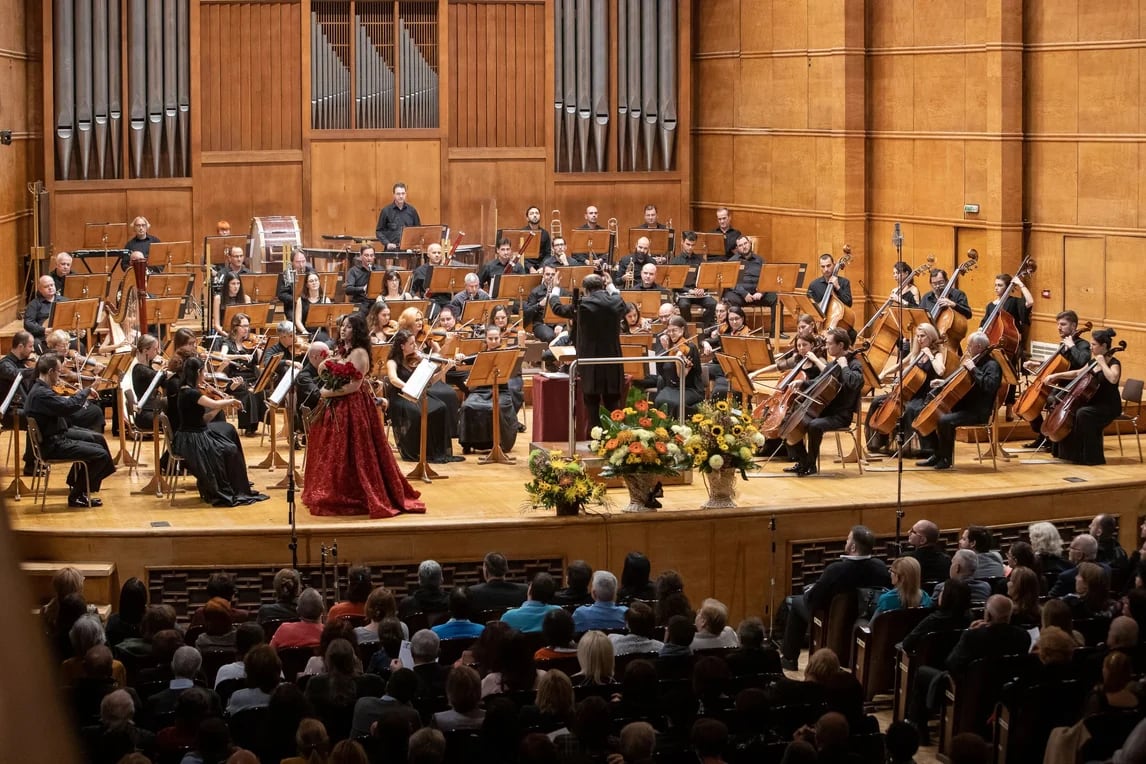 Concert photo: Sonya Yoncheva, Nayden Todorov & Sofia Philharmonic (15.11.2019)