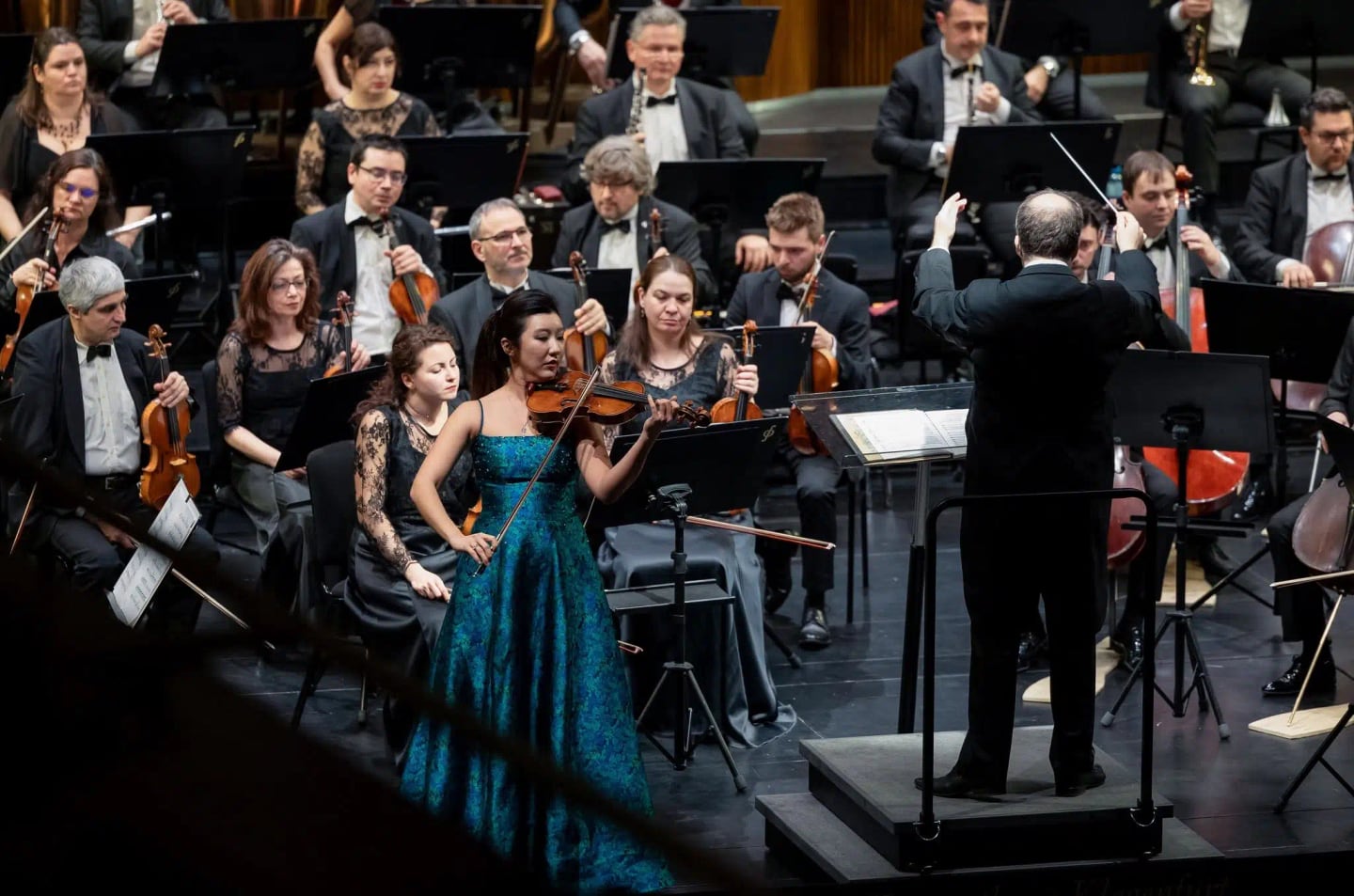 Снимка от концерт: Софийската филхармония и Найден Тодоров гостуват в Клагенфурт (16.03.2025)