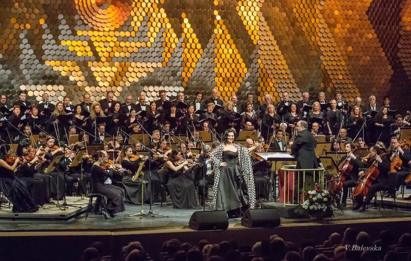 Concert photo: Angela Gheorghiu, Nayden Todorov & Sofia Philharmonic (25.02.2019)
