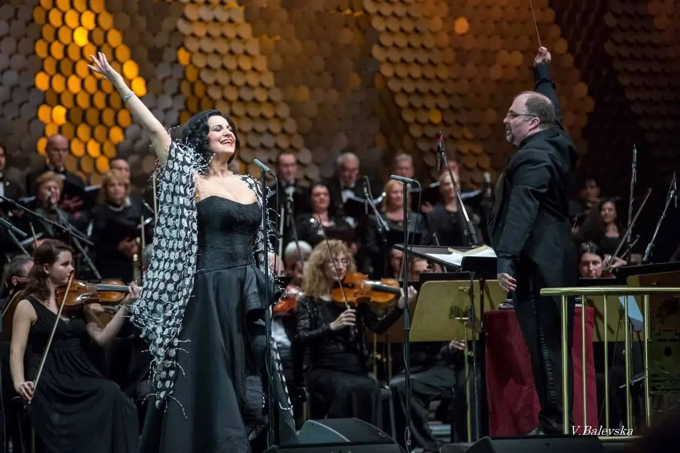 Concert photo: Angela Gheorghiu, Nayden Todorov & Sofia Philharmonic (25.02.2019)
