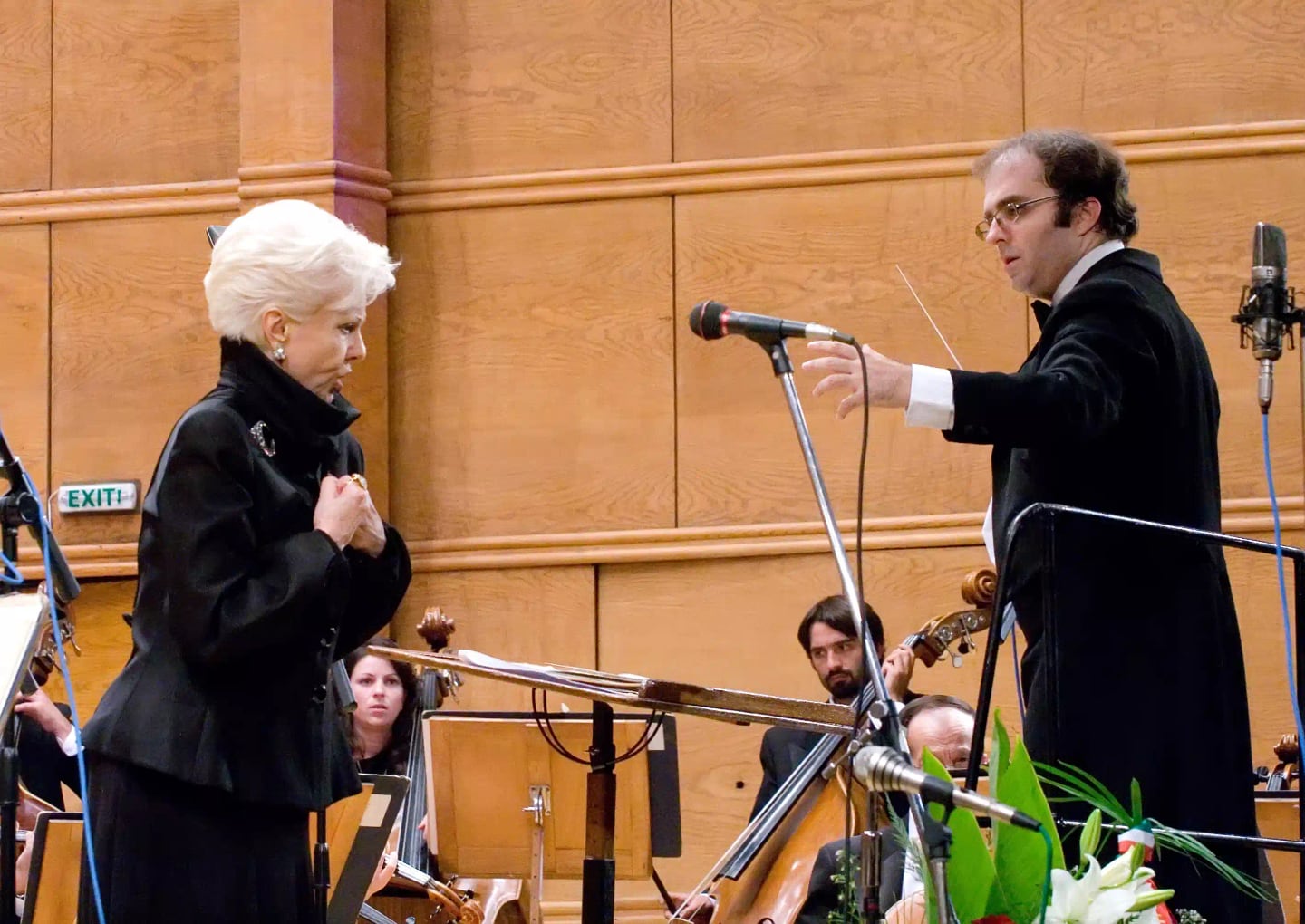 Concert photo: Raina Kabaivanska’s Masterclass – Gala Concert under the baton of Nayden Todorov (25.09.2008)