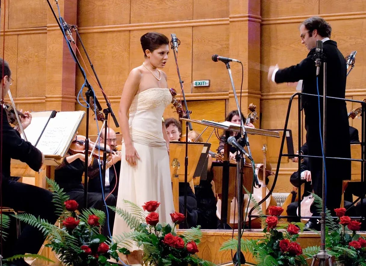 Concert photo: Raina Kabaivanska’s Masterclass – Gala Concert under the baton of Nayden Todorov (25.09.2008)