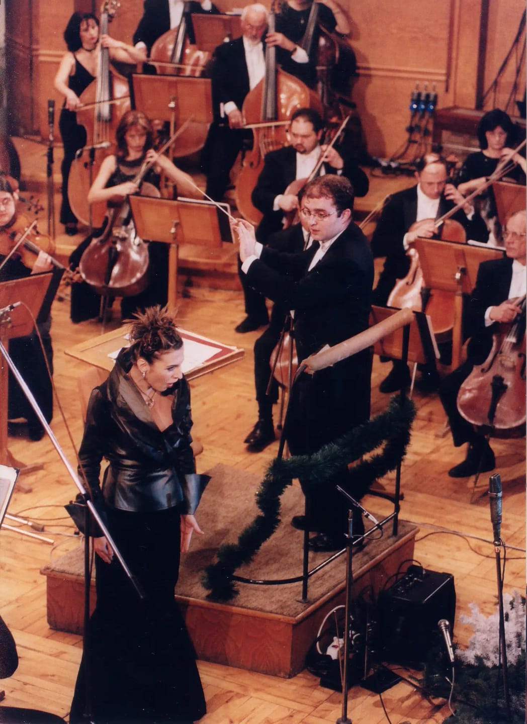 Concert photo: Christmas Concert of Sofia Philharmonic under the baton of Nayden Todorov (26.12.2003)