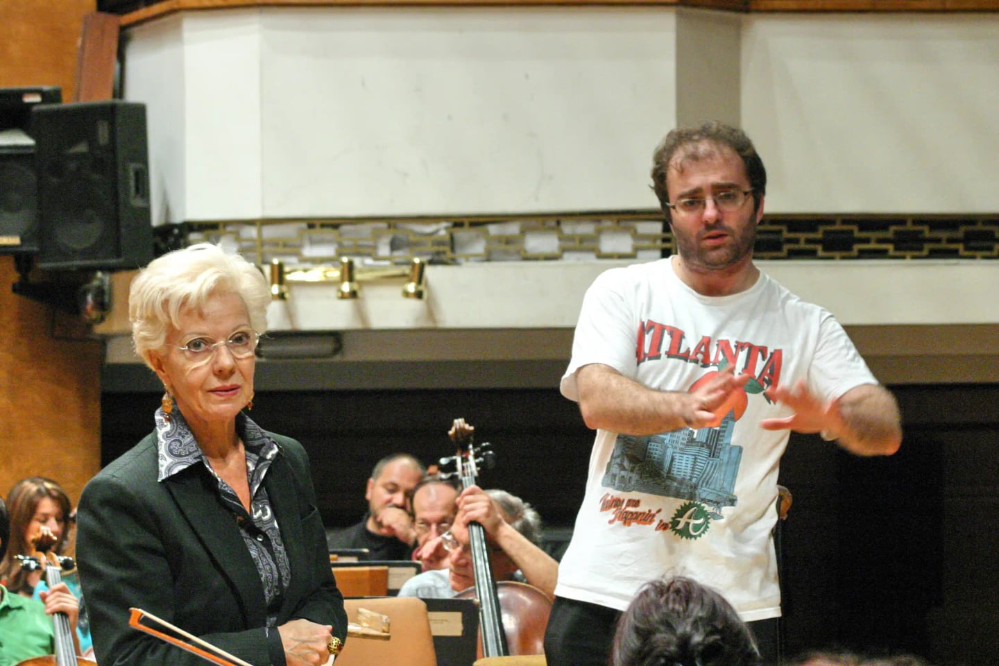 Concert photo: Raina Kabaivanska’s Masterclass – Gala Concert under the baton of Nayden Todorov (28.09.2006)