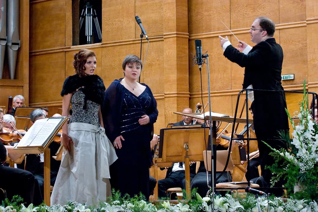 Concert photo: Masterclass of Raina Kabaivanska – Gala Concert under the baton of Nayden Todorov (30.09.2010)
