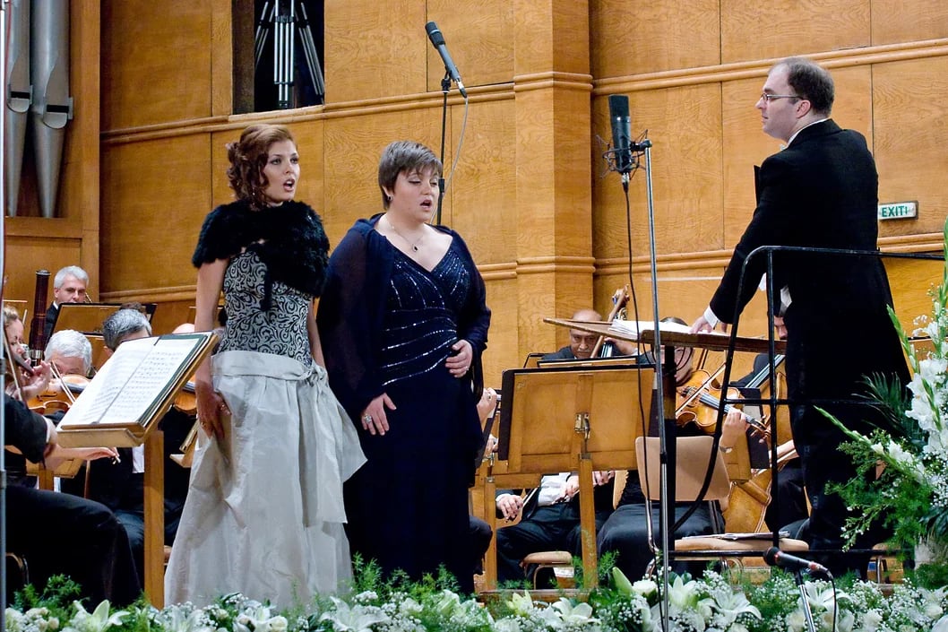 Concert photo: Masterclass of Raina Kabaivanska – Gala Concert under the baton of Nayden Todorov (30.09.2010)