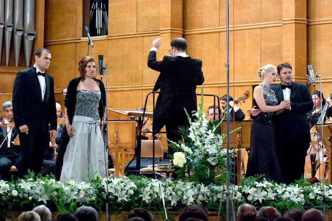 Concert photo: Masterclass of Raina Kabaivanska – Gala Concert under the baton of Nayden Todorov (30.09.2010)