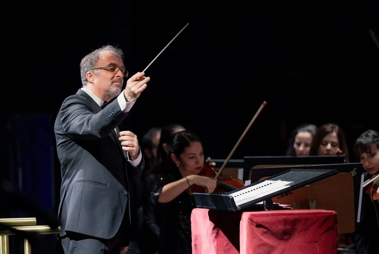 Concert photo: Sofia Philharmonic, Lili Ivanova and Nayden Todorov at National Palace of Culture (31.03.2026)