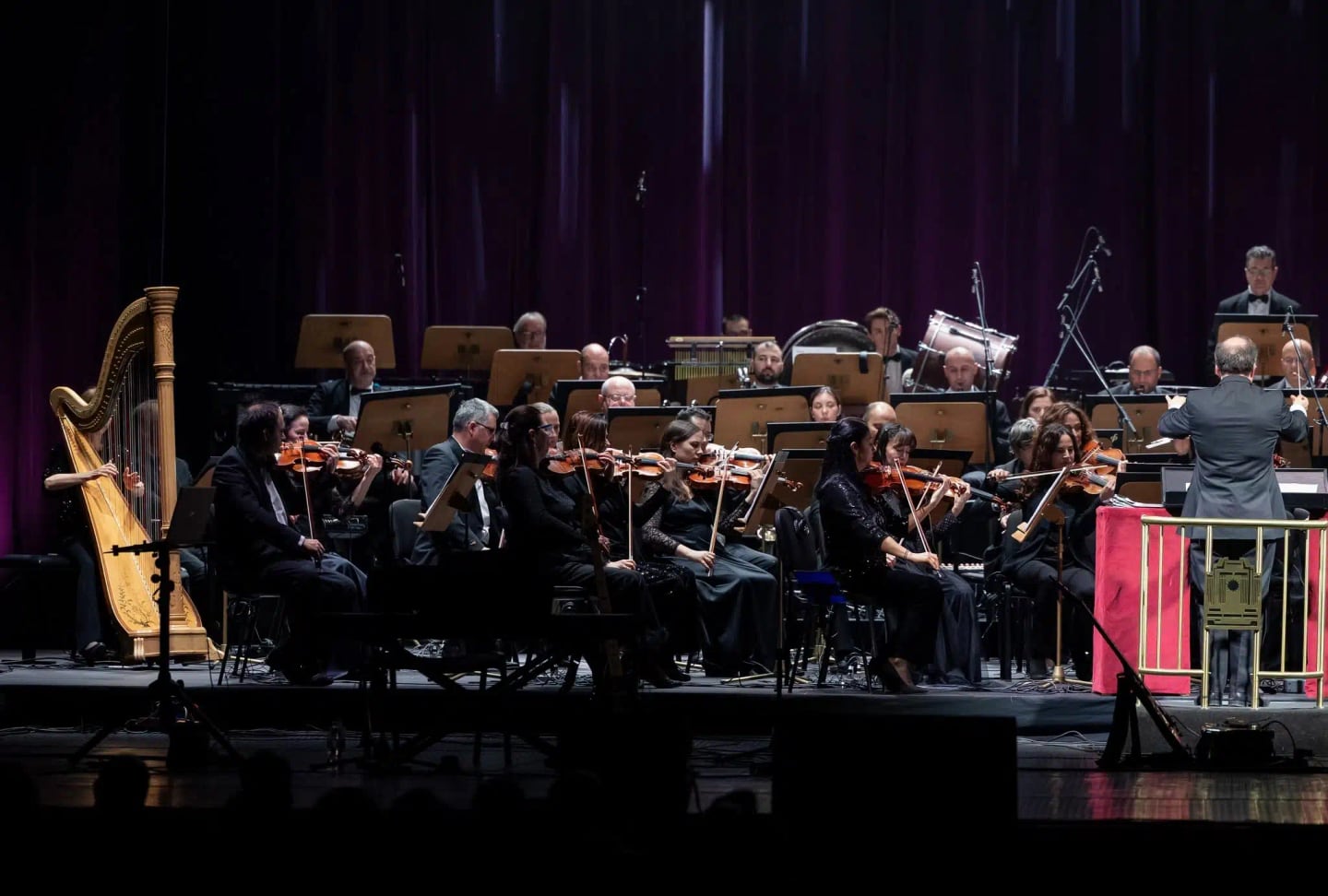 Concert photo: Sofia Philharmonic, Lili Ivanova and Nayden Todorov at National Palace of Culture (31.03.2026)