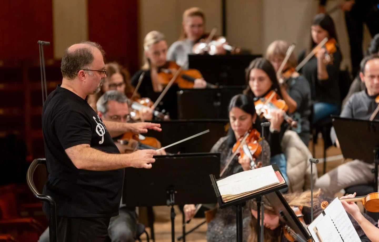 Concert photo: Sofia Philharmonic & Nayden Todorov at Wiener Konzerthaus (05.11.2023)