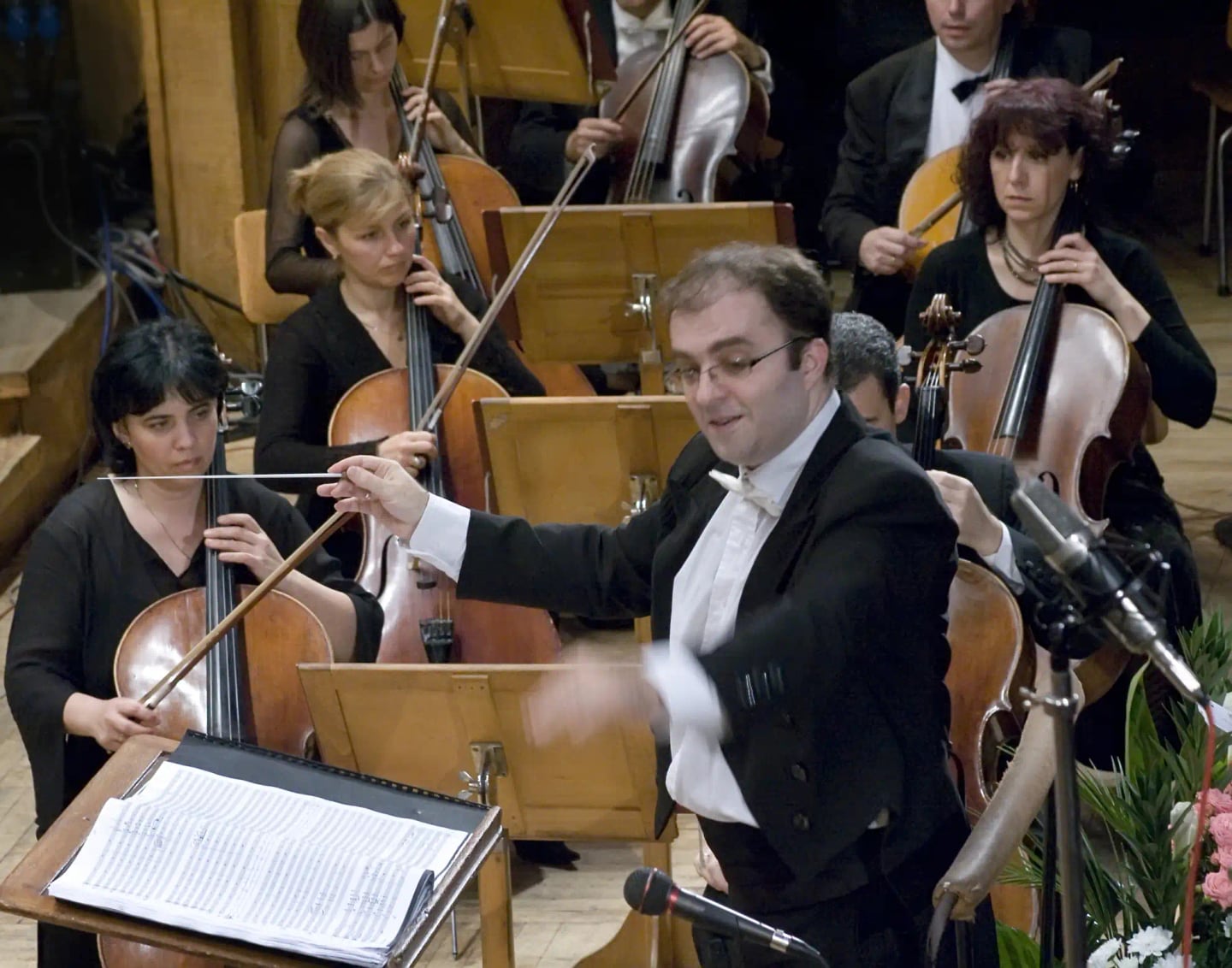 Concert photo: Concert of the Symphony Orchestra of BNR with Nayden Todorov (02.11.2007)