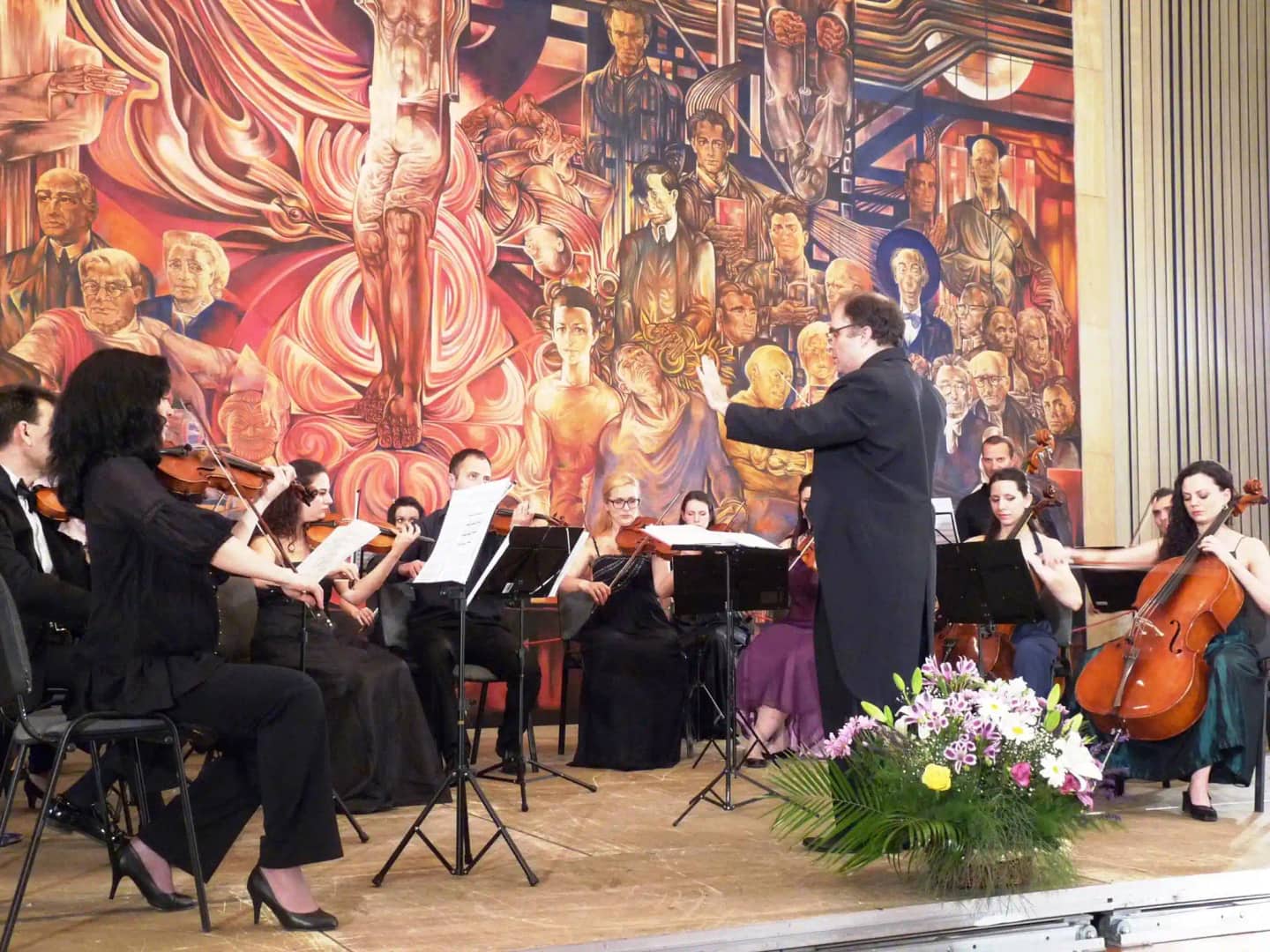 Снимка от концерт: Концерт на „Камерата Орфика“ НБУ и Марио Хосен (04.06.2015)