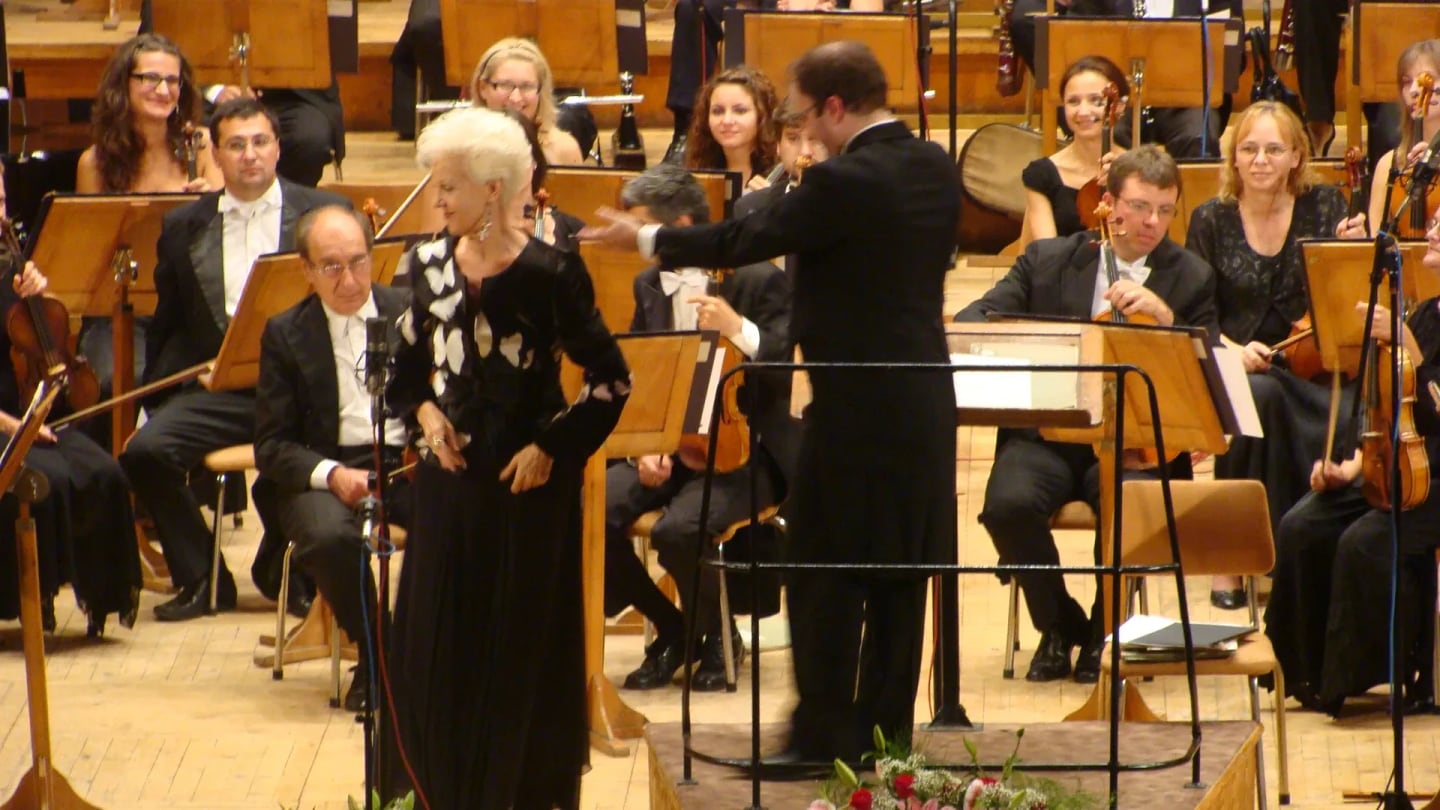 Concert photo: Gala Concert of the Raina Kabaivanska’s Masterclass under the baton of Nayden Todorov (24.09.2009)