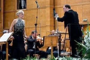 Concert photo: Masterclass of Raina Kabaivanska – Gala Concert under the baton of Nayden Todorov (30.09.2010)