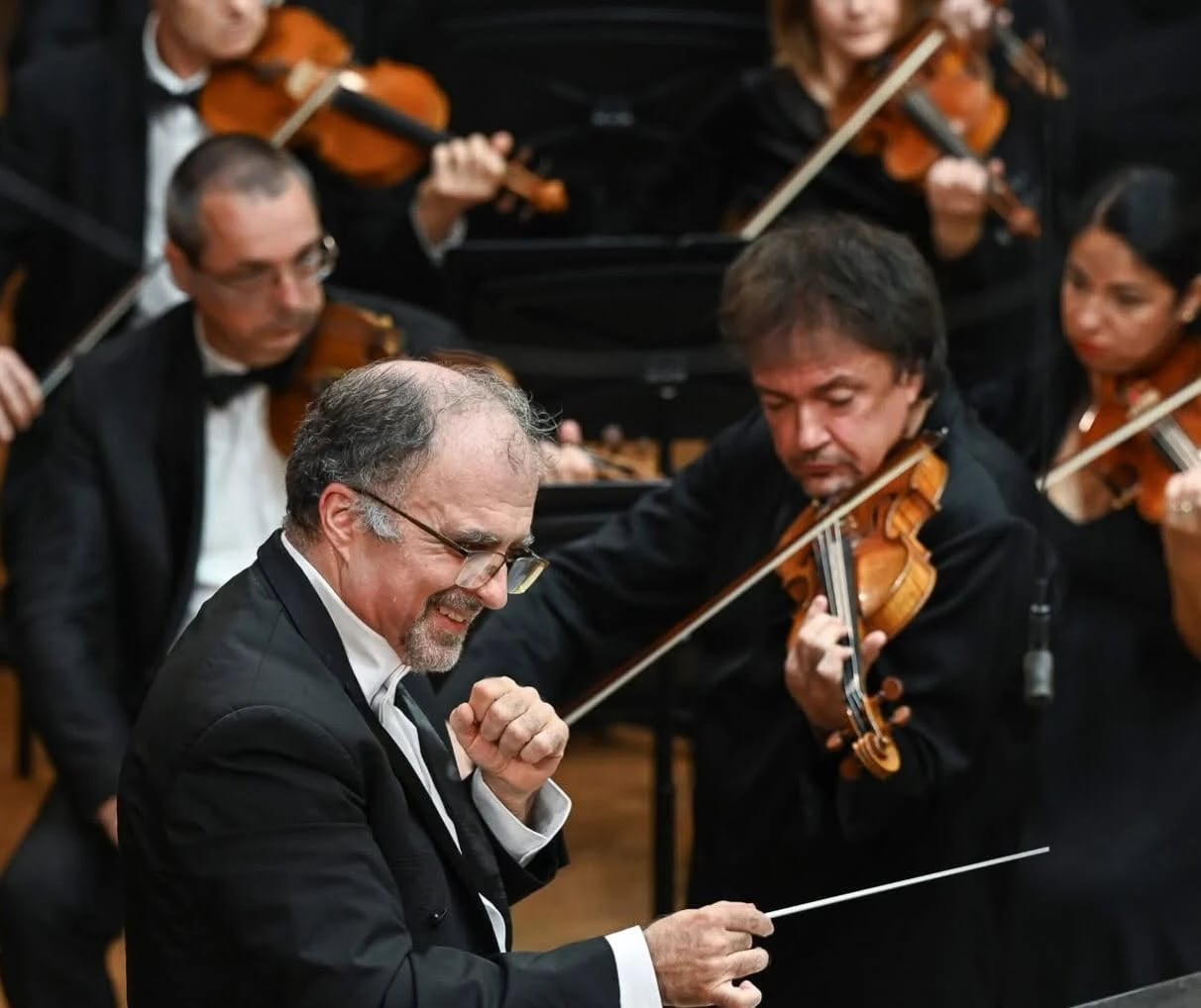 Concert photo: Sofia Philharmonic & Nayden Todorov visiting Belgrade (24.10.2026)